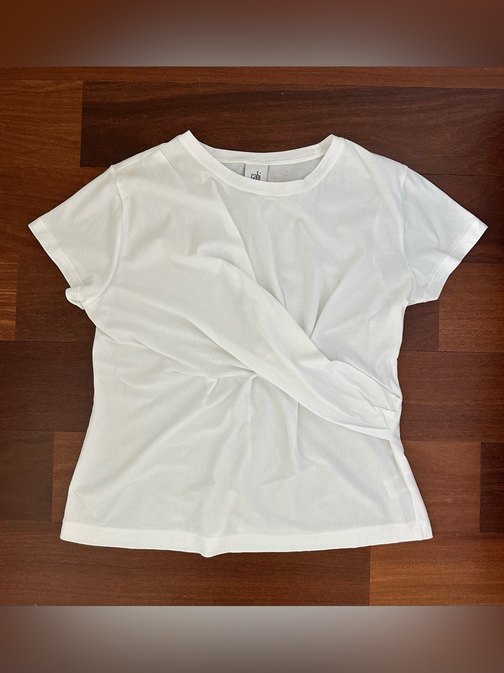 Cabi White Swag Tee Short Sleeve Asymmetric Twist Front Top Size M #6338